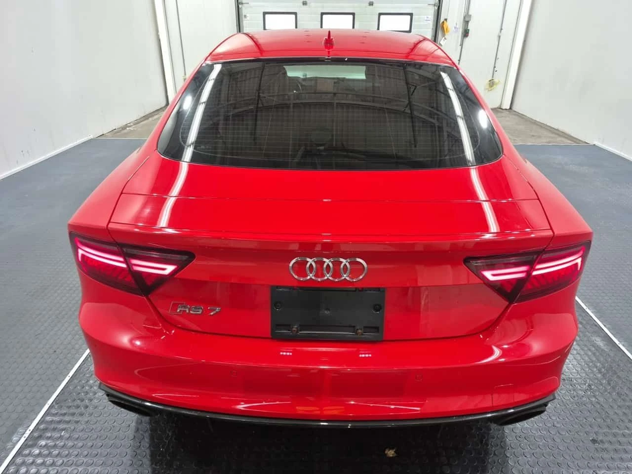 Audi Rs7 * 4DR SDN * CARFAX * ��� ������������ ������ | Mobile.bg � ����������� 17
