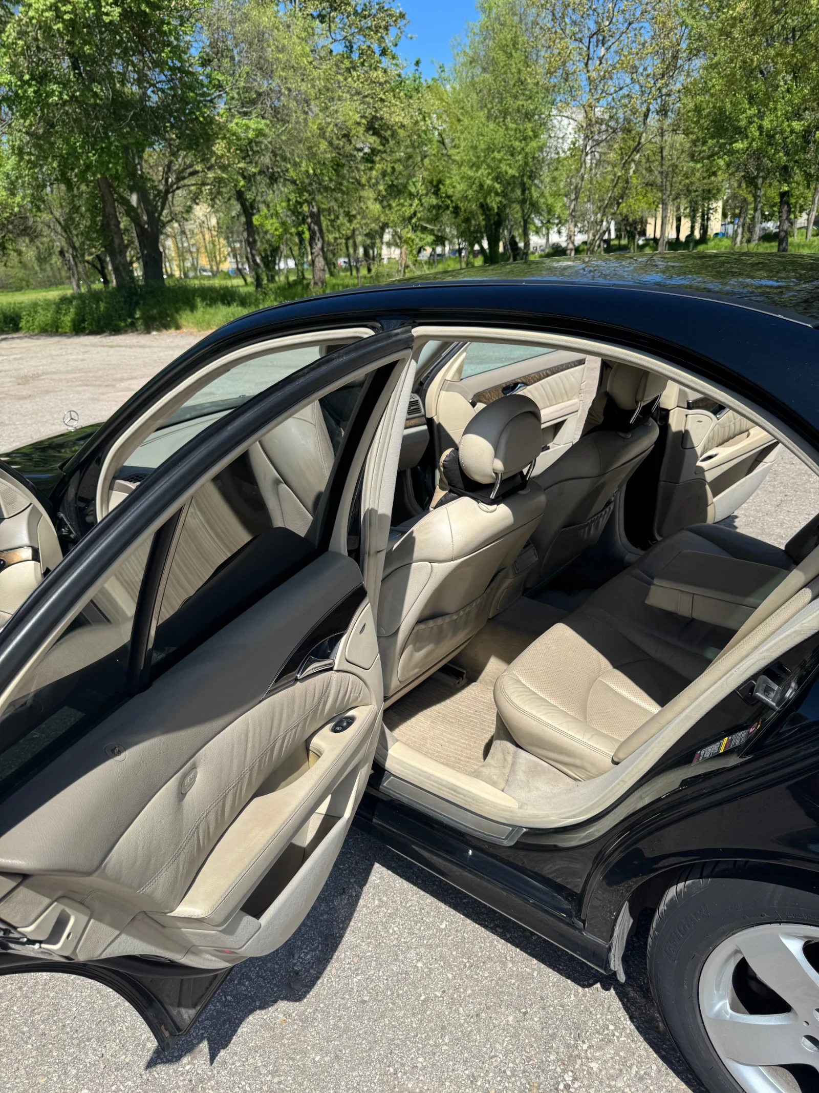 Mercedes-Benz E 220, снимка 8 - Автомобили и джипове - 54331265