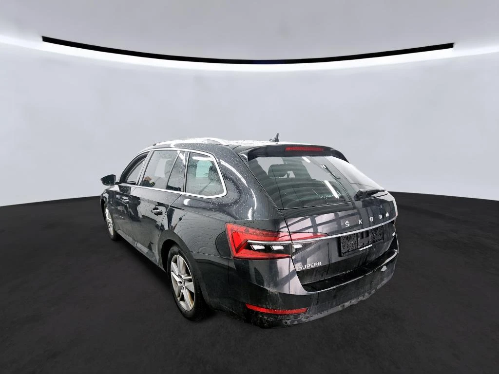 Skoda Superb 2.0 TDI 4x4 Premium Edition Кожа Масаж Обдухване, снимка 3 - Автомобили и джипове - 54336182