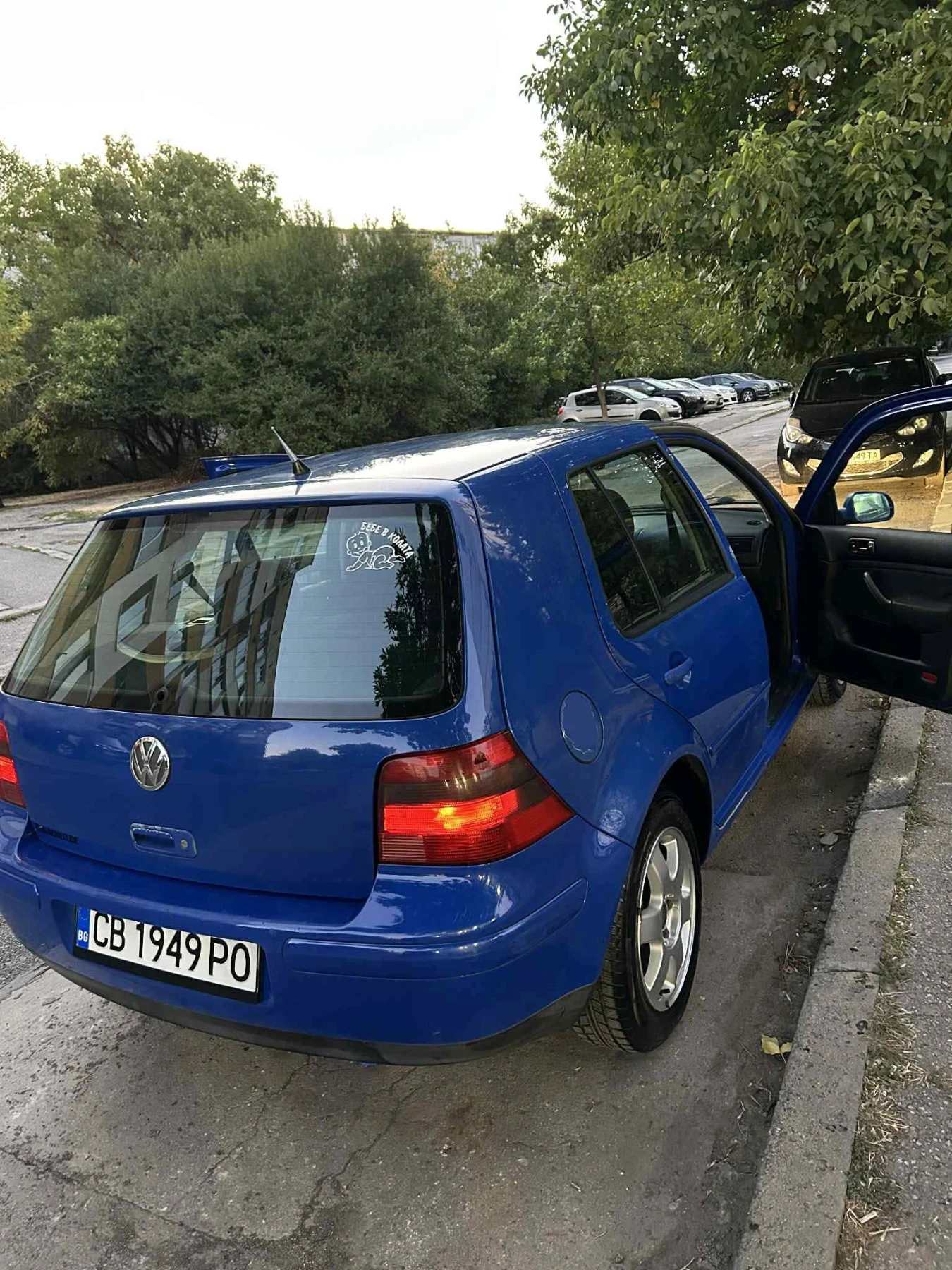 VW Golf, снимка 5 - Автомобили и джипове - 54362929
