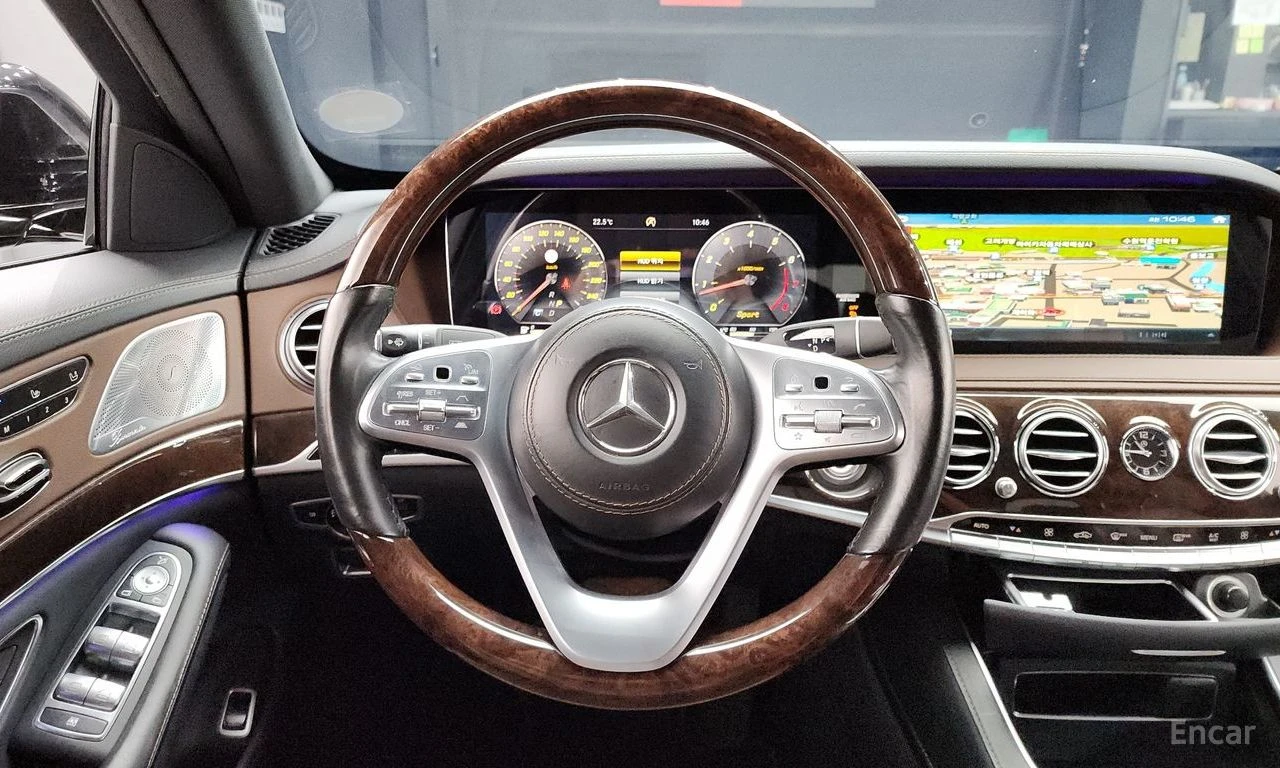 Mercedes-Benz S 560 4MATIC* BURMESTER* ДИСТРОНИК* ОБДУХВАНЕ* МАСАЖ* , снимка 6 - Автомобили и джипове - 54851047
