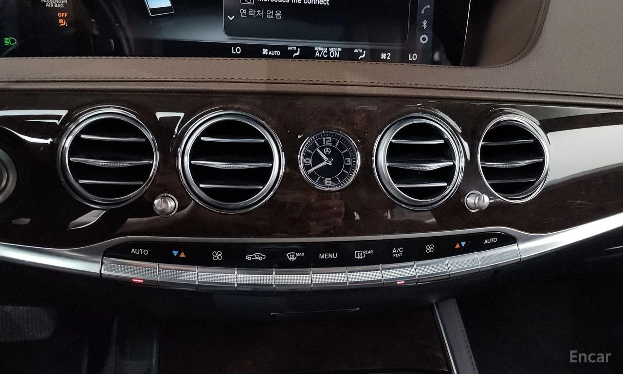 Mercedes-Benz S 560 4MATIC* BURMESTER* ДИСТРОНИК* ОБДУХВАНЕ* МАСАЖ* , снимка 9 - Автомобили и джипове - 54851047