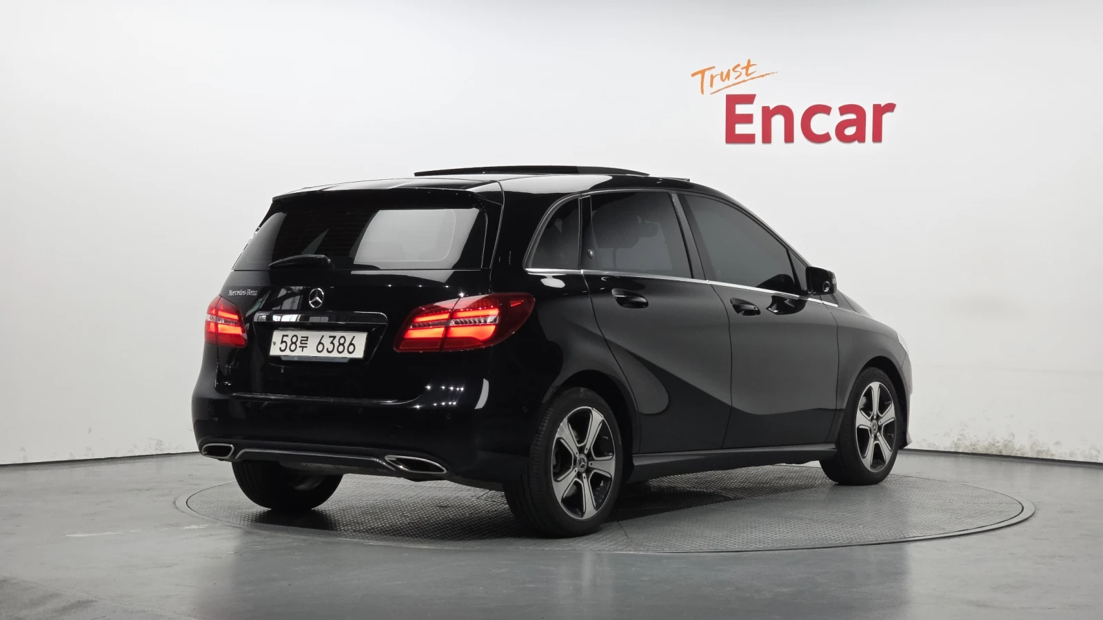 Mercedes-Benz B 220 ЛЮК* КРАЙНА ЦЕНА, снимка 2 - Автомобили и джипове - 55318877