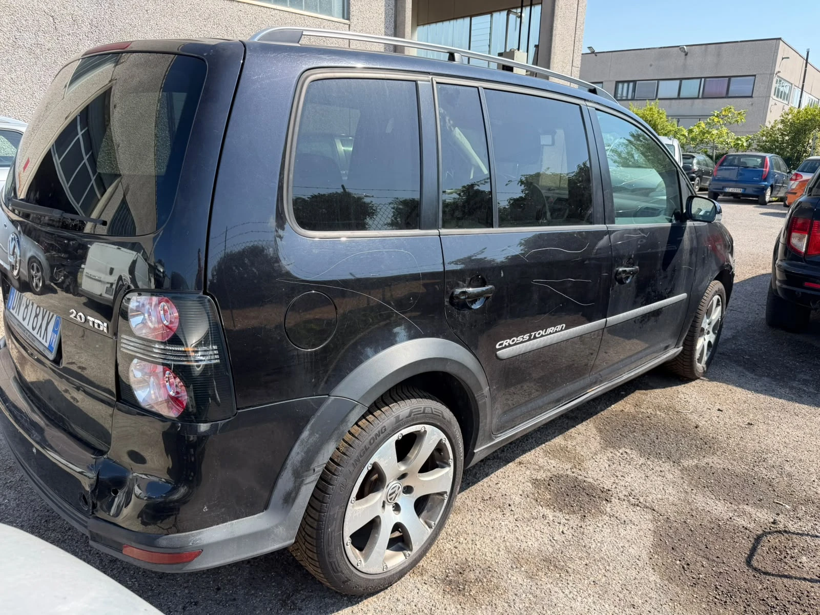 VW Touran 3.5i, navi, снимка 2 - Автомобили и джипове - 55427745