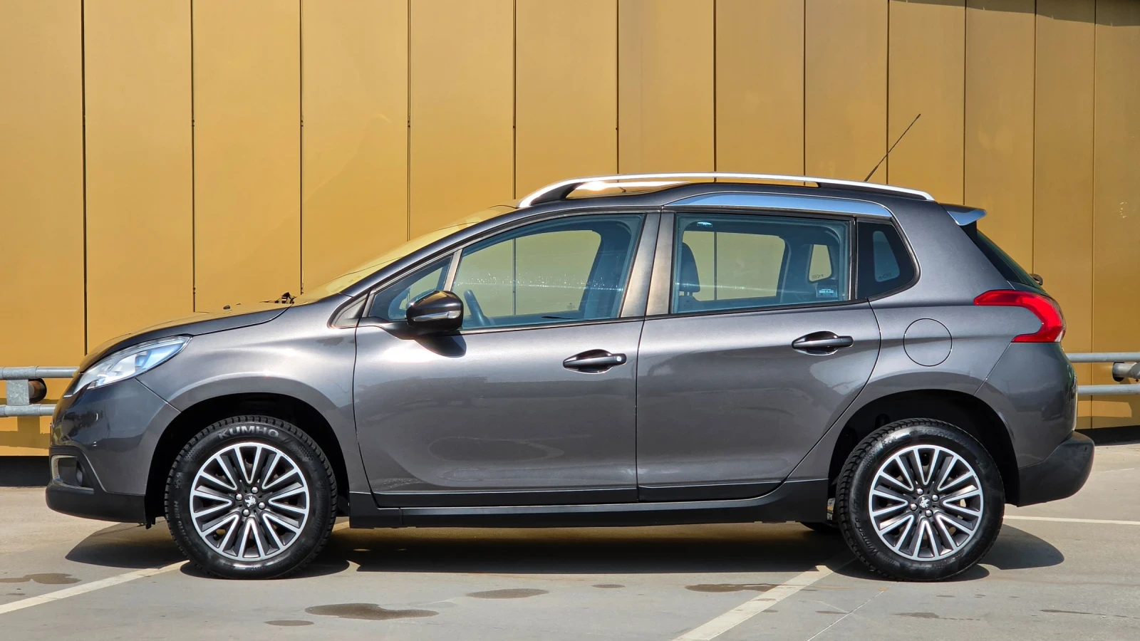 Peugeot 2008 1.6 blue-hdi, снимка 3 - Автомобили и джипове - 55435801