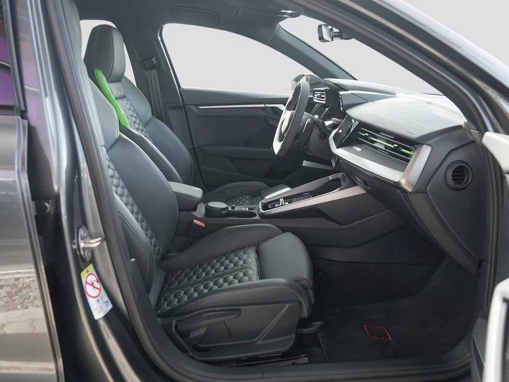 Audi Rs3 2.5TFSI/400HP/QUTTRO/CAM/HUD/MATRIX/669z, снимка 11 - Автомобили и джипове - 55484988