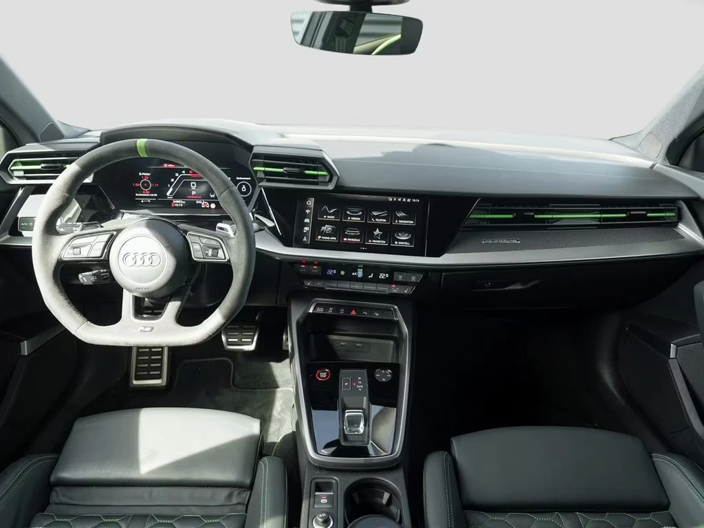 Audi Rs3 2.5TFSI/400HP/QUTTRO/CAM/HUD/MATRIX/669z, снимка 7 - Автомобили и джипове - 55484988