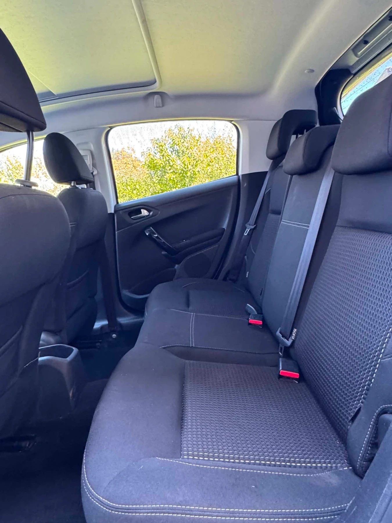 Peugeot 208 1 6GT LINE, снимка 9 - Автомобили и джипове - 55661198