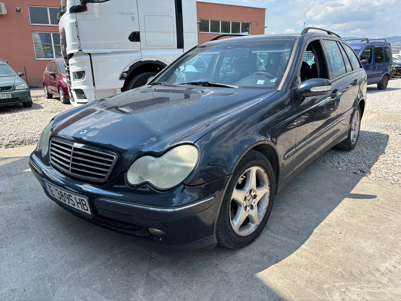 Mercedes-Benz C 220