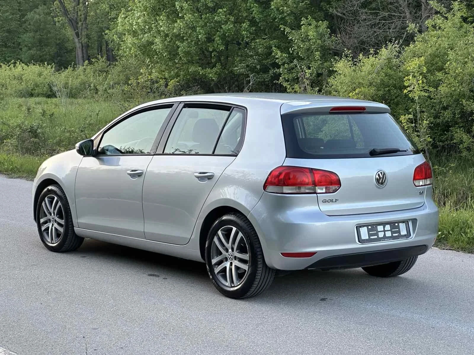 VW Golf 1.6/102к  ГАЗ, снимка 5 - Автомобили и джипове - 55840614