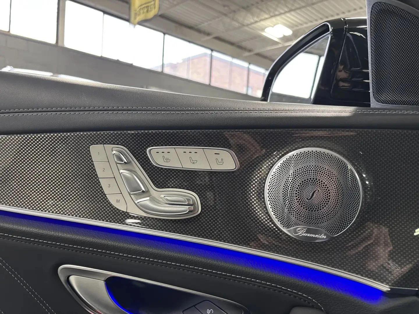 Mercedes-Benz E 63 AMG S FULL ���� �� �������� ���������� | Mobile.bg � ����������� 9