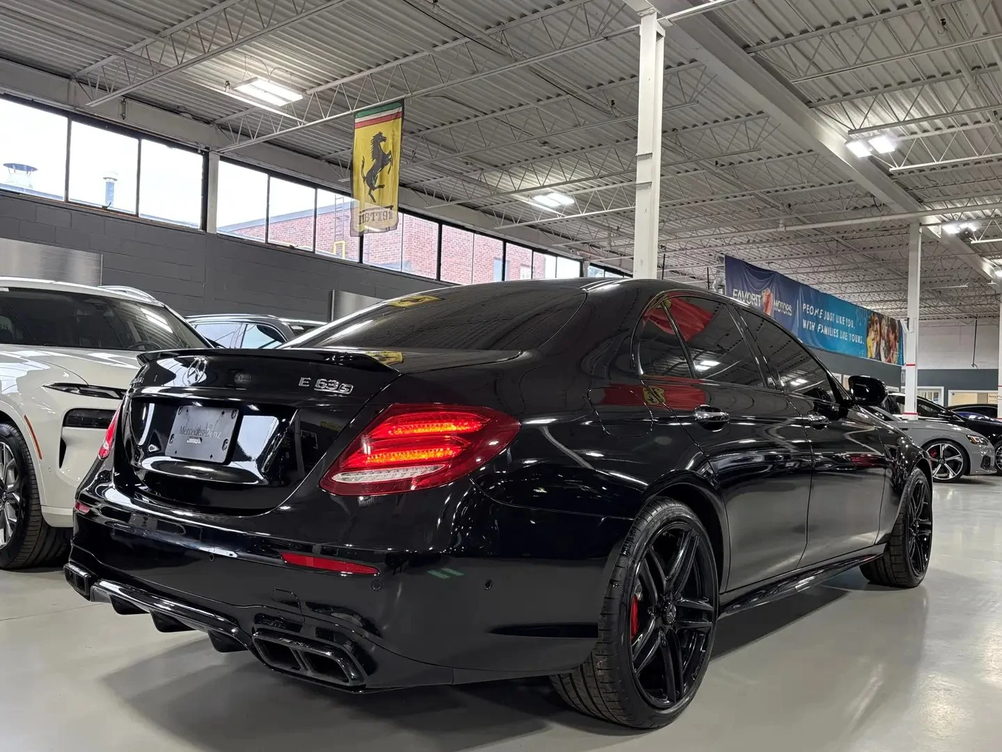 Mercedes-Benz E 63 AMG S FULL ���� �� �������� ���������� | Mobile.bg � ����������� 4