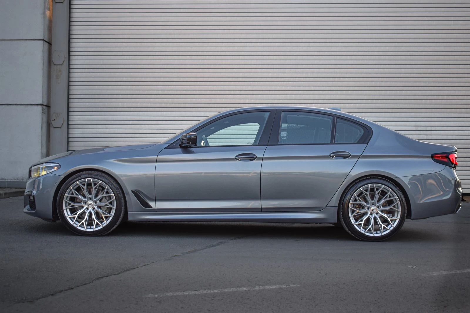BMW 540 B58/FULL/ТОП СЪСТОЯНИЕ!, снимка 6 - Автомобили и джипове - 55963830