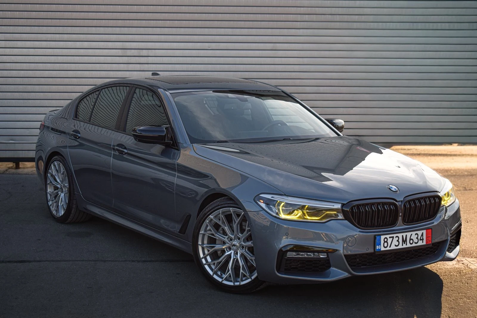 BMW 540 B58/FULL/ТОП СЪСТОЯНИЕ!, снимка 3 - Автомобили и джипове - 55963830