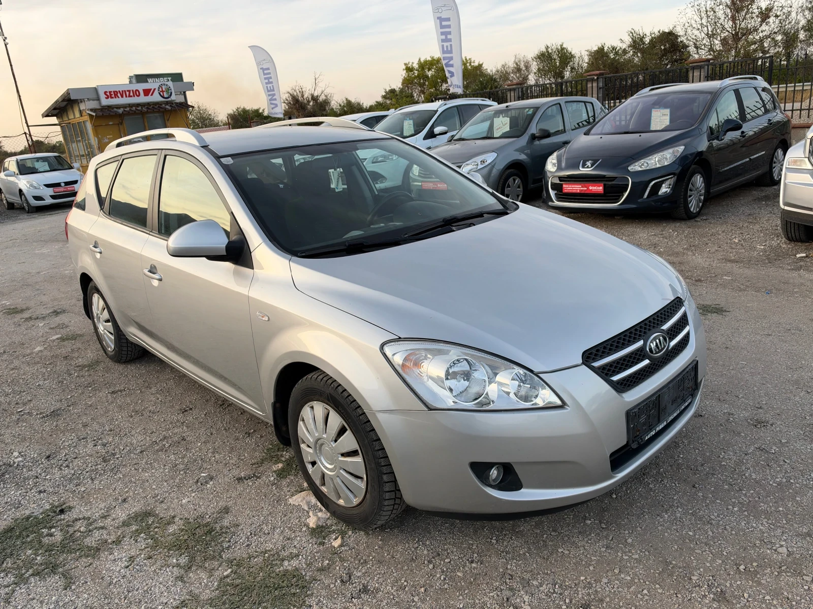 Kia Ceed 1.6 CRDI 72000k� | Mobile.bg � ����������� 4
