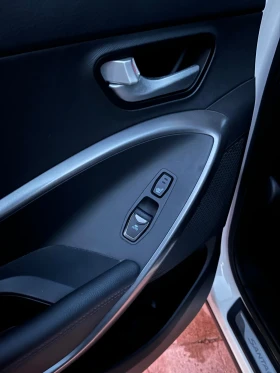 Hyundai Santa fe 2.2D 4x4 Подгреви* Камера* Keyless* FULL, снимка 14