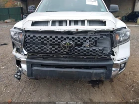 Toyota Tundra 5.7l Sr5, снимка 6 - Автомобили и джипове - 53662046
