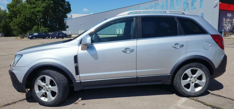 Opel Antara 2.0 CDTI  4х4, снимка 4 - Автомобили и джипове - 48851505