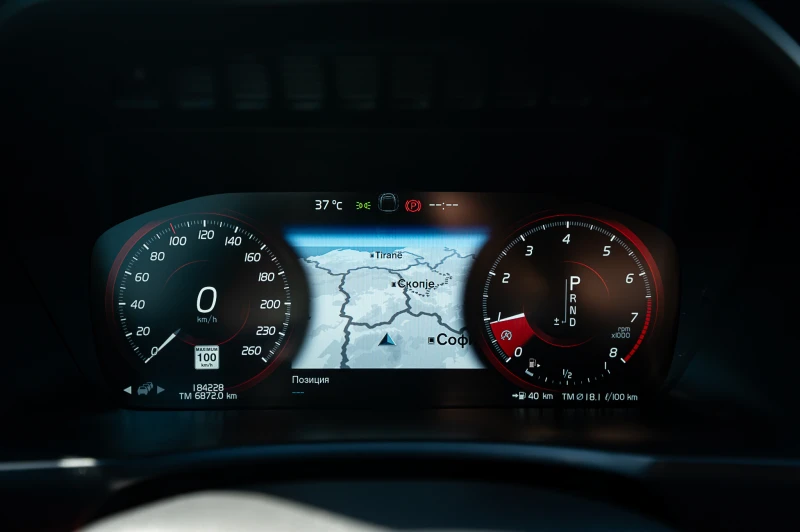 Volvo Xc90 T6 R-Design , снимка 14 - Автомобили и джипове - 51664037