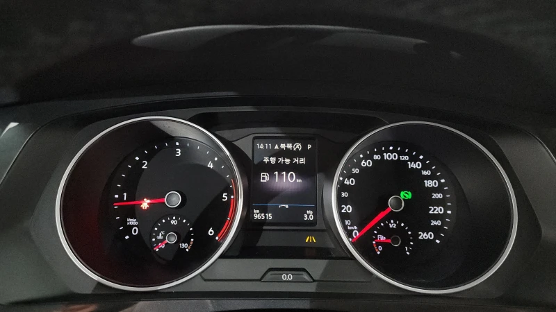 VW Tiguan 2.0TDI PRESTIGE , снимка 7 - Автомобили и джипове - 52536022