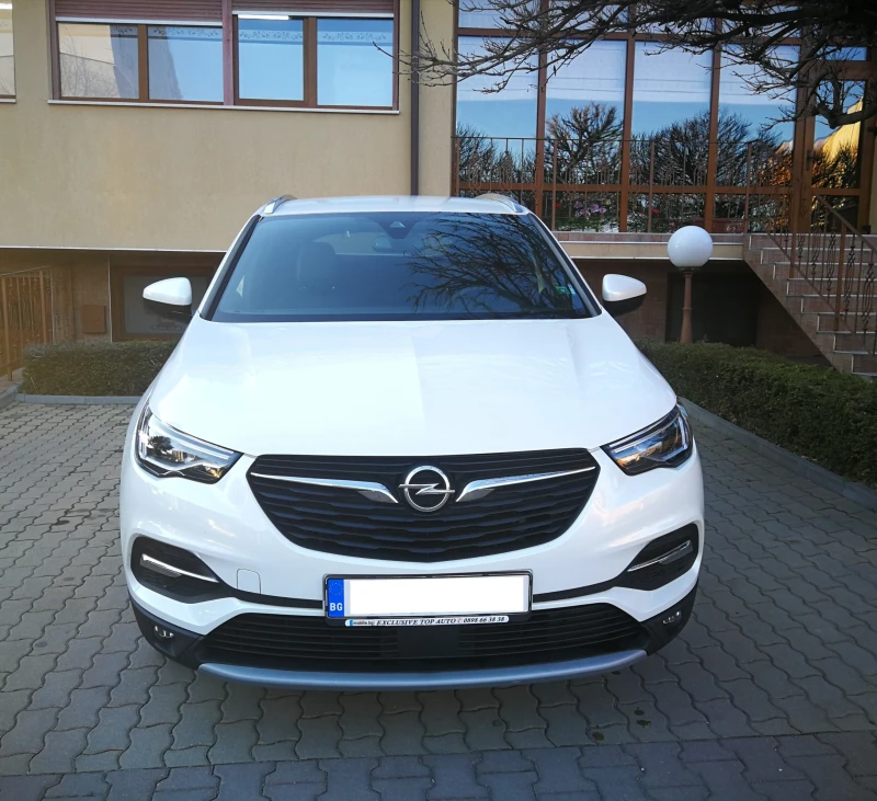 Opel Grandland X 1, 6 CDTI* Automatic* Toп Състояние!, снимка 2 - Автомобили и джипове - 52998309