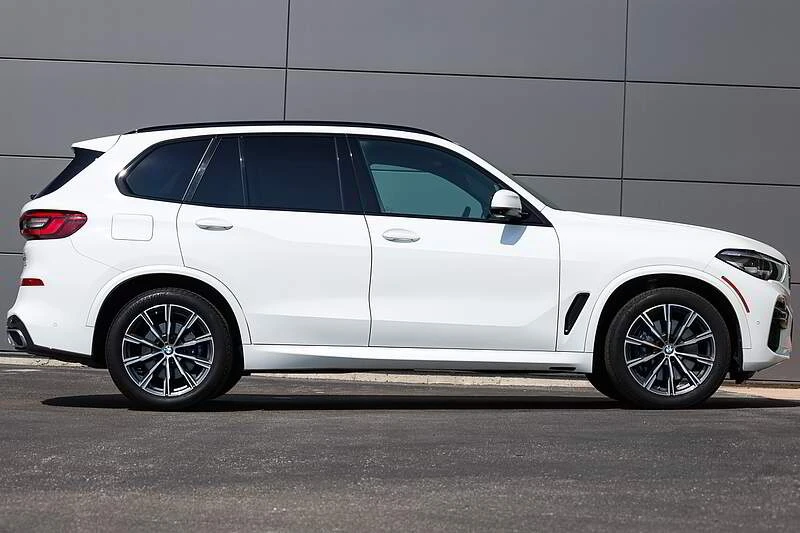BMW X5 2022 xDrive40i * CARFAX * БЕЗ ПЪРВОНАЧАЛНА ВНОСКА - изображение 4