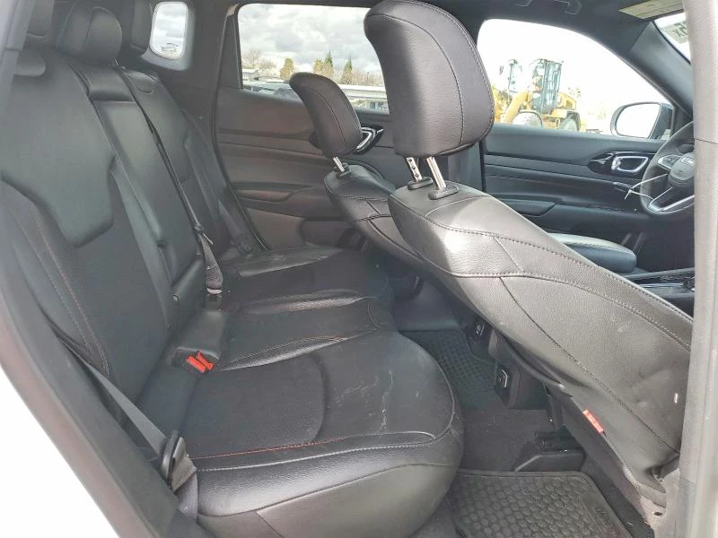 Jeep Compass 2.0L 4 4x4 w/Front Whl Drv | Mobile.bg � ����������� 11