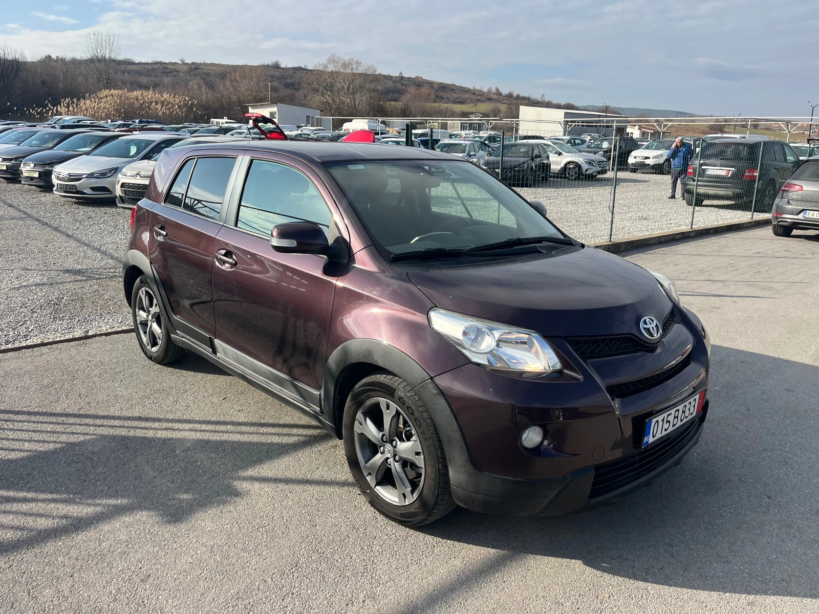 Toyota Urban Cruiser 1.33 VVTI - изображение 2