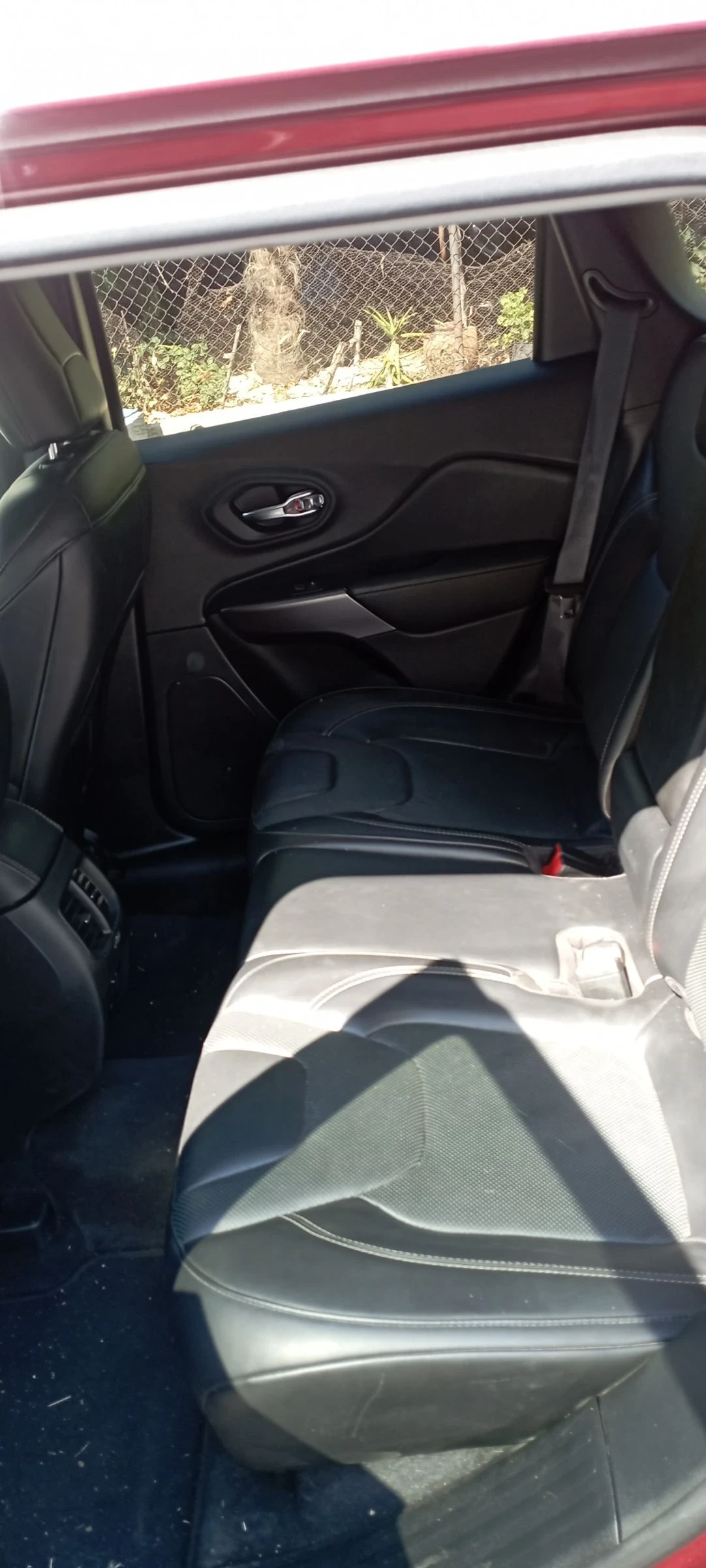 Jeep Cherokee 2.4 - изображение 8