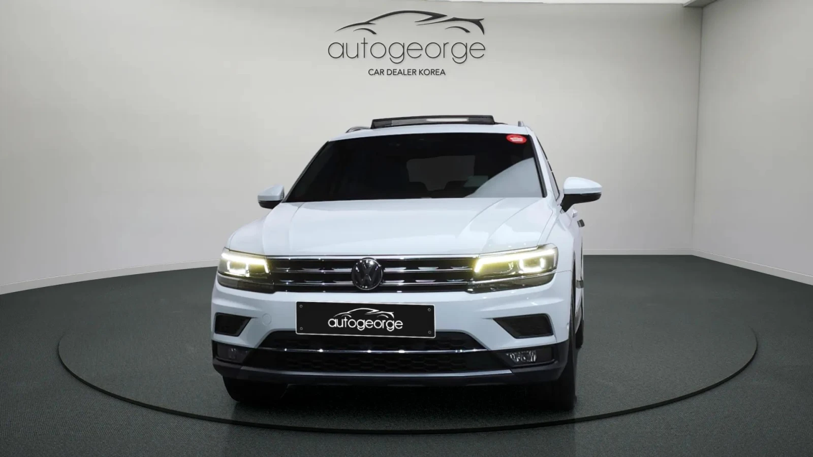 VW Tiguan 2.0TDI PRESTIGE  - изображение 3