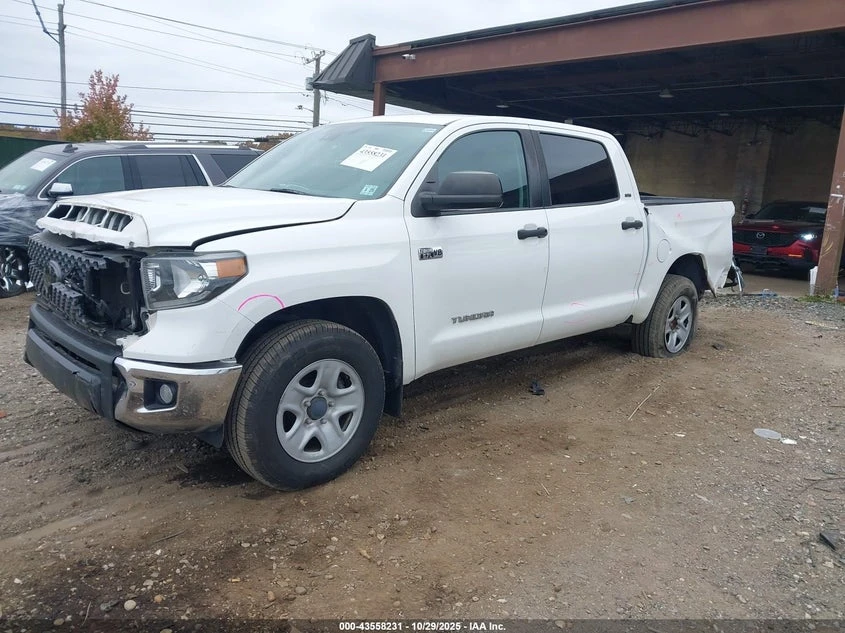 Toyota Tundra 5.7l Sr5 - изображение 2