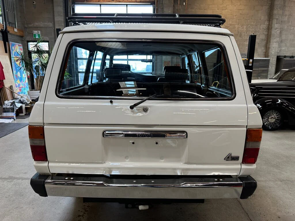 Toyota Land cruiser 1988 Toyota Land Cruiser 60 Series 4WD - изображение 8