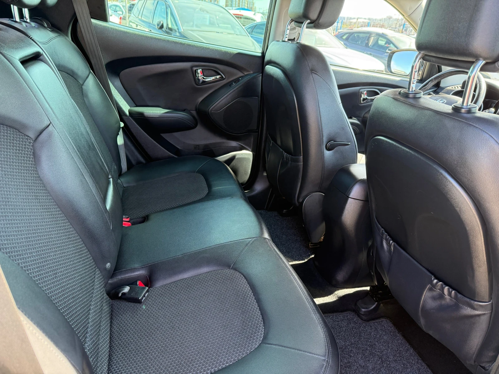 Hyundai IX35 2.0i 4x4 CH 163ks | Mobile.bg � ����������� 8