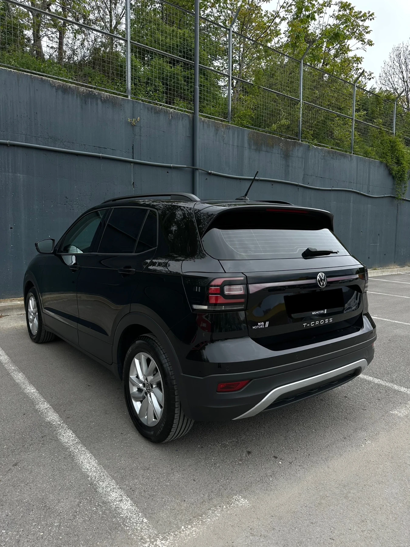 VW T-Cross 1.0 TSI DSG АВТОМАТИК, снимка 4 - Автомобили и джипове - 54415784
