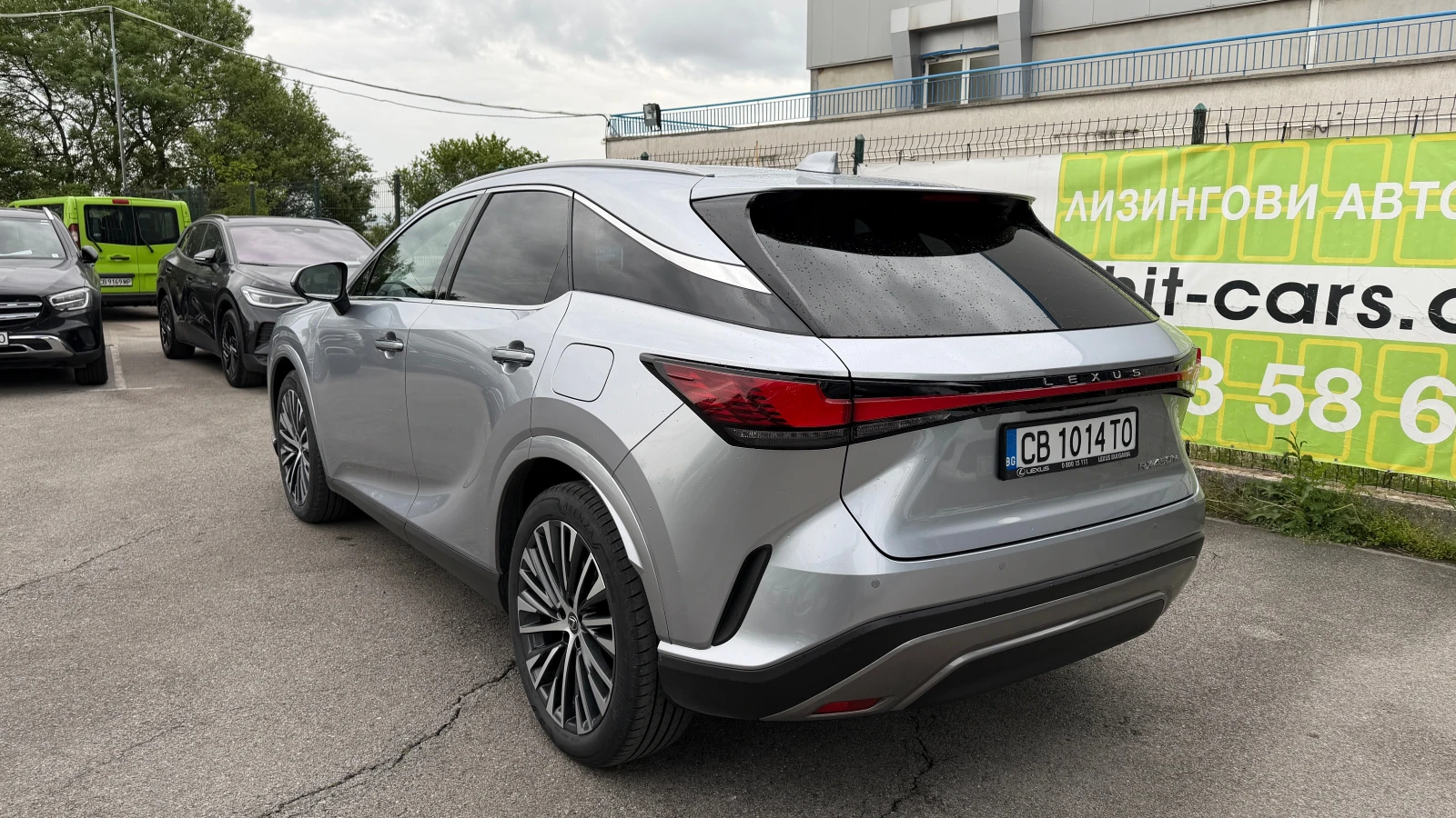 Lexus RX 450h plus Plug In Hybrid в Гаранция, снимка 5 - Автомобили и джипове - 54478750