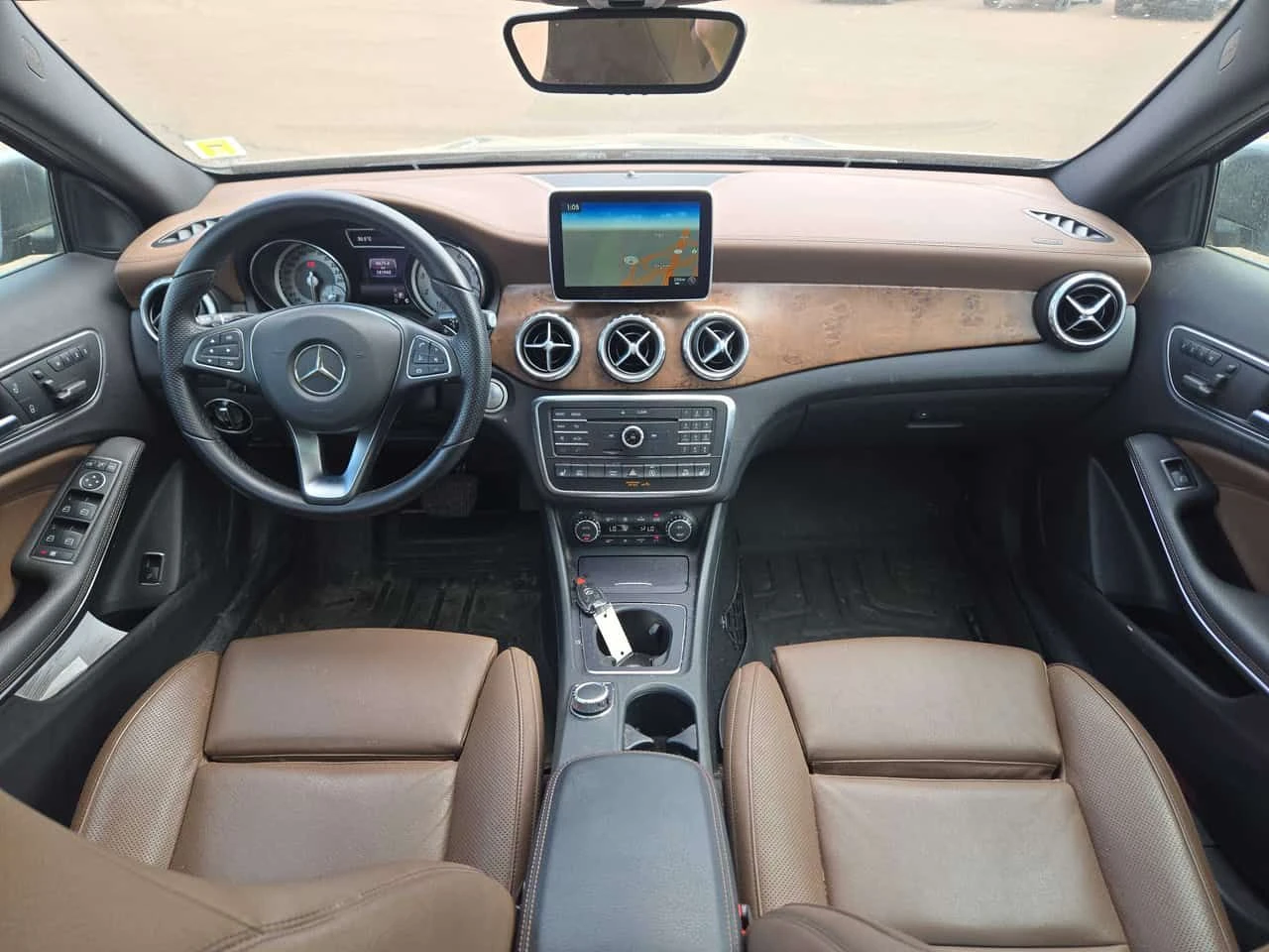 Mercedes-Benz GLA * 250 * АВТОКРЕДИТ БЕЗ ПЪРВОНАЧАЛНА ВНОСКА, снимка 7 - Автомобили и джипове - 54628775