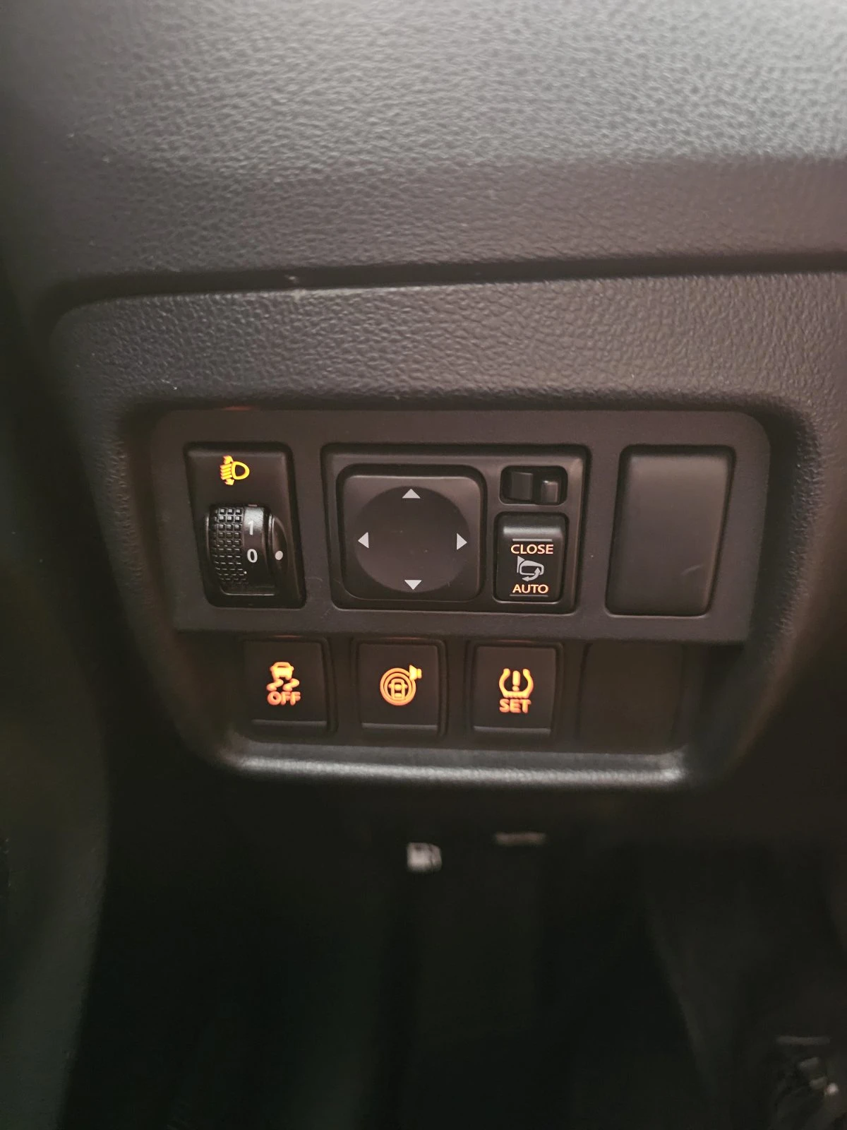 Nissan Juke 1.6 Aut. 360 KeylessGo , снимка 14 - Автомобили и джипове - 55738972
