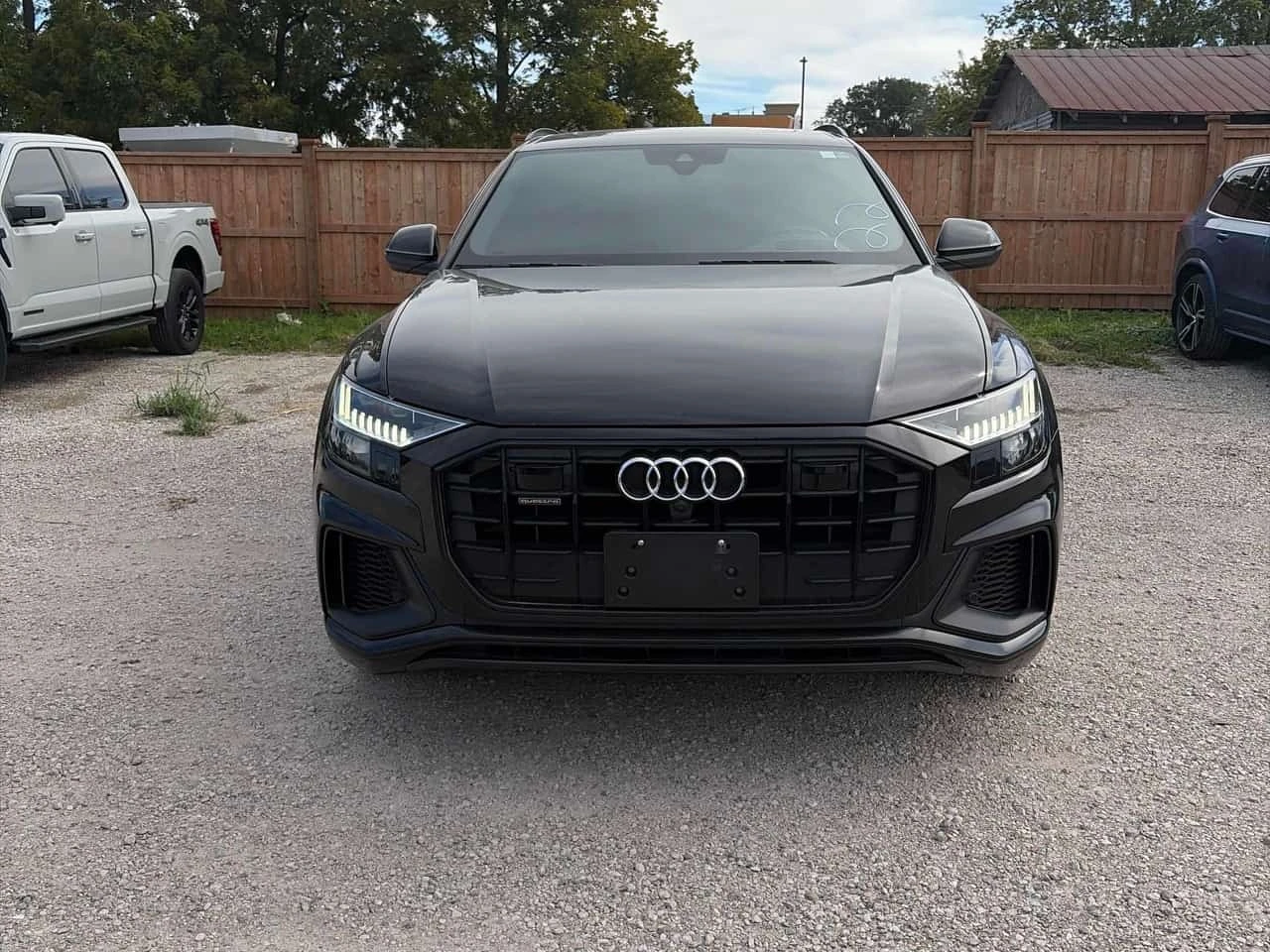 Audi Q8 * Technik * CARFAX * , снимка 6 - Автомобили и джипове - 56226115
