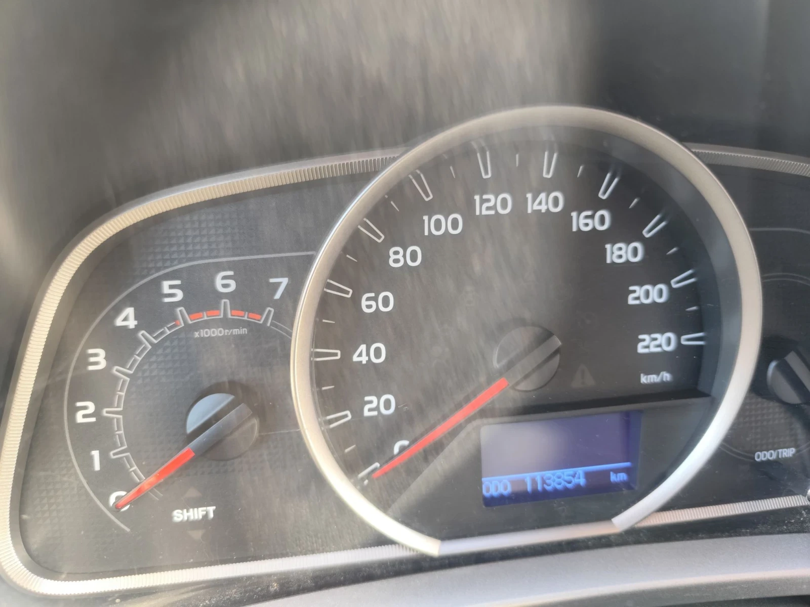 Toyota Rav4 2.0 D2D 4X4, снимка 6 - Автомобили и джипове - 56569284