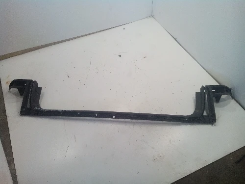 Водачи задна броня за Сааб 9-3 комби