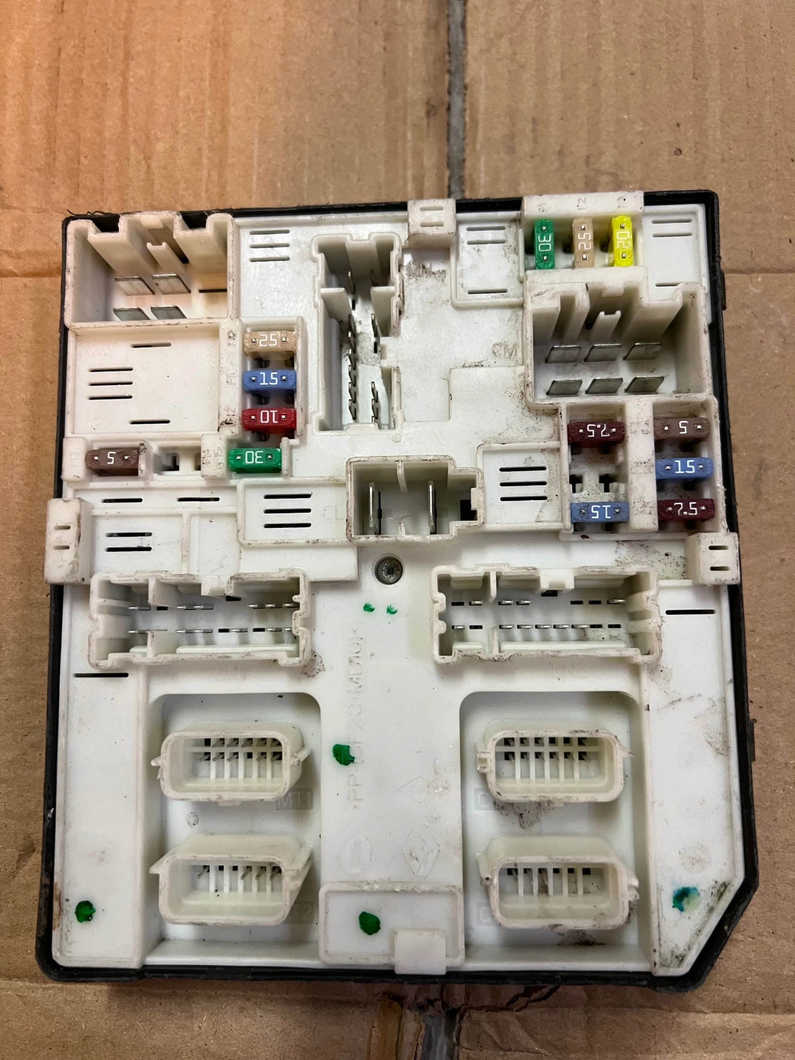 USM-2010 284B66645R RENAULT KANGO ���������� ����� 284B66645R --� | Mobile.bg � ����������� 3