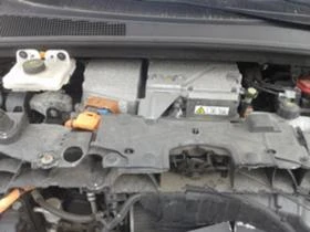 Renault Zoe, снимка 17