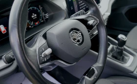 Skoda Octavia 2.0 Гаранция 1г./Distronic/LaneAssist/AndroidAuto, снимка 10