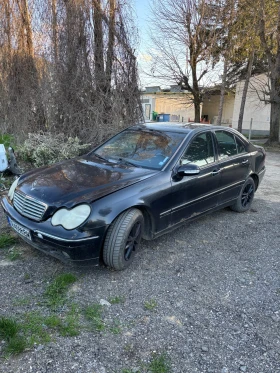 Mercedes-Benz C 200, снимка 1