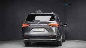 Toyota Sienna * 2.5* HYBRID* AWD* КОЖА* ПОДГРЕВ* ОБДУХВАНЕ* ШИБИ, снимка 4