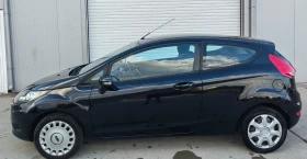     Ford Fiesta  /