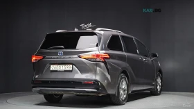 Toyota Sienna * 2.5* HYBRID* AWD* КОЖА* ПОДГРЕВ* ОБДУХВАНЕ* ШИБИ - 29700 € / 58088.15 лв. - 44737931 2