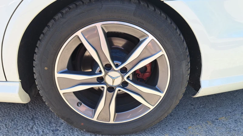 Mercedes-Benz E 200 7 G-Tronic Avantgarde AMG , снимка 17 - Автомобили и джипове - 51845360