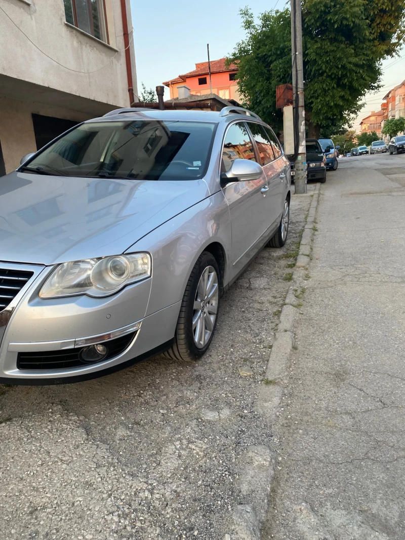 VW Passat 2.0TDI, снимка 1 - Автомобили и джипове - 48502348