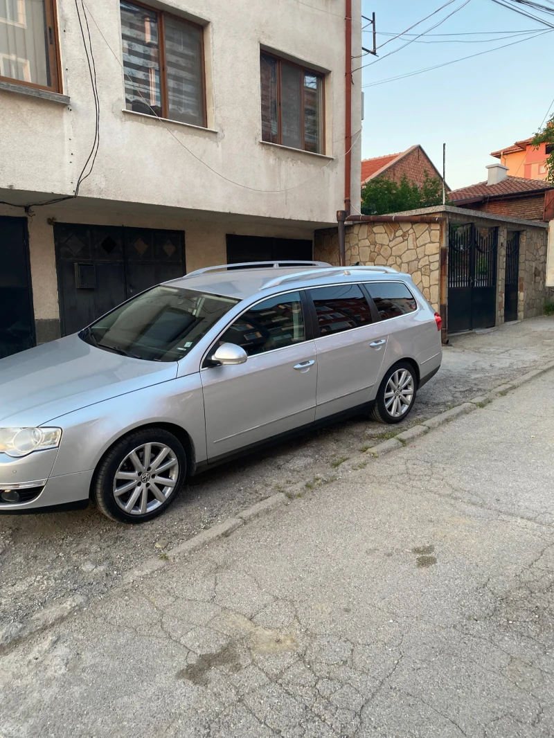 VW Passat 2.0TDI, снимка 2 - Автомобили и джипове - 48502348